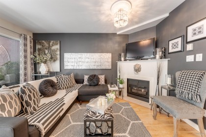 Photo 10 at 201 - 985 10th Avenue, Fairview VW, Vancouver West