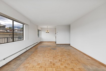 Photo 2 at 211 - 155 E 5th Street, Lower Lonsdale, North Vancouver