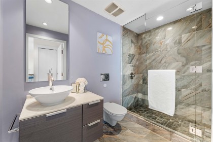 Photo 4 at 2107 - 1111 Alberni Street, West End VW, Vancouver West