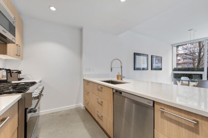 Photo 9 at 128 W 1st Avenue, False Creek, Vancouver West