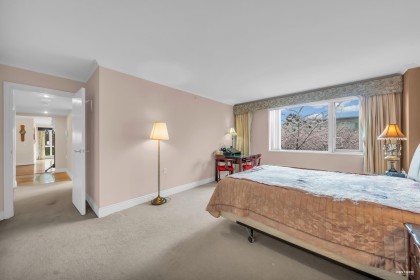 Photo 20 at 412 - 618 W 45th Avenue, Oakridge VW, Vancouver West