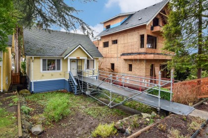 Photo 2 at 3716 W 29th Avenue, Dunbar, Vancouver West