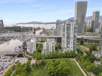 Photo 33 at 605 - 633 Kinghorne Mews, Yaletown, Vancouver West