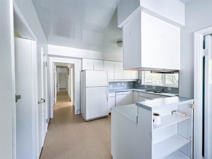 Photo 9 at 4922 Queensland Road, University VW, Vancouver West