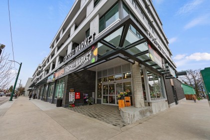 Photo 2 at 220 - 1981 Macdonald Street, Kitsilano, Vancouver West
