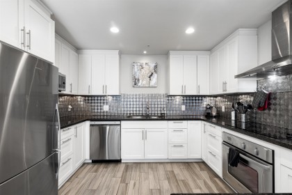 Photo 7 at 104 - 293 Smithe Street, Downtown VW, Vancouver West