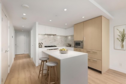 Photo 7 at 1203 - 1500 Fern Street, Lynnmour, North Vancouver