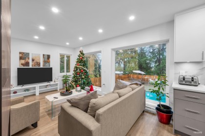 Photo 7 at 1249 Doran Road, Lynn Valley, North Vancouver