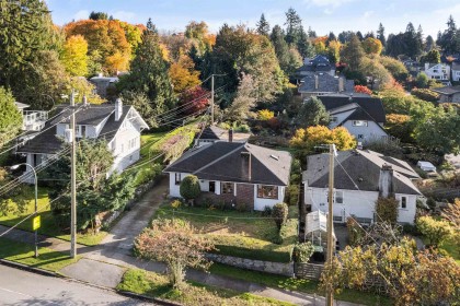 Photo 1 at 1830 W 33rd Avenue, Quilchena, Vancouver West