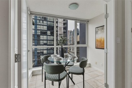 Photo 13 at 906 - 1155 Seymour Street, Downtown VW, Vancouver West