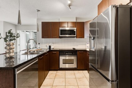 Photo 3 at 906 - 1155 Seymour Street, Downtown VW, Vancouver West