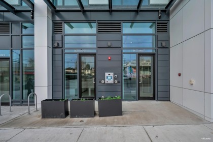 Photo 3 at 304 - 8415 Granville Street, S.W. Marine, Vancouver West