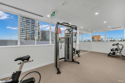 Photo 9 at 304 - 8415 Granville Street, S.W. Marine, Vancouver West