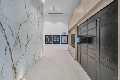 Photo 10 at 304 - 8415 Granville Street, S.W. Marine, Vancouver West