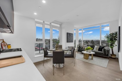 Photo 7 at 702 - 8415 Granville Street, S.W. Marine, Vancouver West