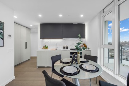 Photo 4 at 702 - 8415 Granville Street, S.W. Marine, Vancouver West