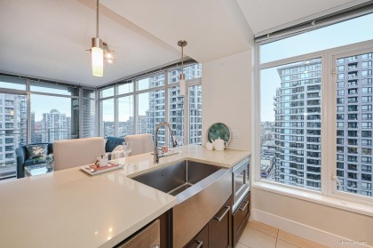 Photo 2 at 2407 - 888 Homer Street, Downtown VW, Vancouver West