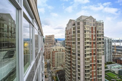 Photo 8 at 2407 - 888 Homer Street, Downtown VW, Vancouver West