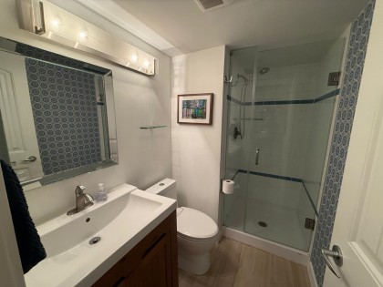 Photo 17 at 102 - 3008 Willow Street, Fairview VW, Vancouver West