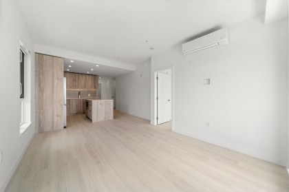 Photo 7 at 404 - 3594 Malsum Drive, Roche Point, North Vancouver