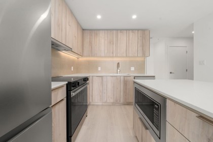 Photo 8 at 404 - 3594 Malsum Drive, Roche Point, North Vancouver