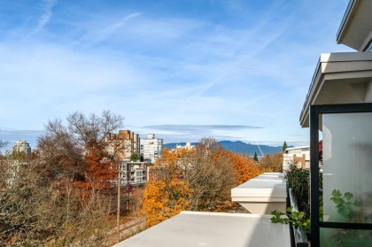 Photo 3 at PH4 - 2089 W 43rd Avenue, Kerrisdale, Vancouver West