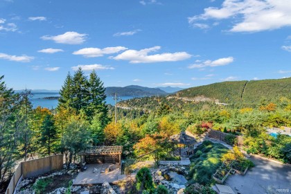 Photo 6 at 4673 Woodburn Road, Cypress Park Estates, West Vancouver