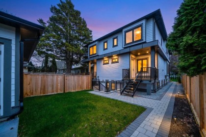 Photo 2 at 2837 W 31st Avenue, MacKenzie Heights, Vancouver West