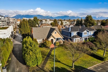 Photo 5 at 475 W 27th Avenue, Cambie, Vancouver West