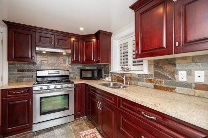 Photo 5 at 1562 W 62nd Avenue, South Granville, Vancouver West