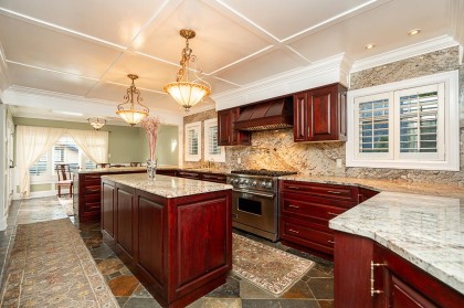 Photo 4 at 1562 W 62nd Avenue, South Granville, Vancouver West