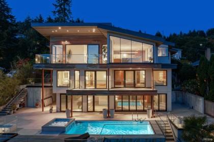 Photo 40 at 535 Craigmohr Drive, Glenmore, West Vancouver