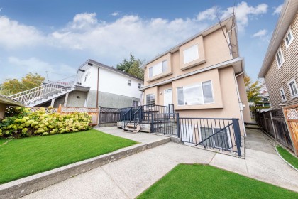 Photo 32 at 260 W 63rd Avenue, Marpole, Vancouver West