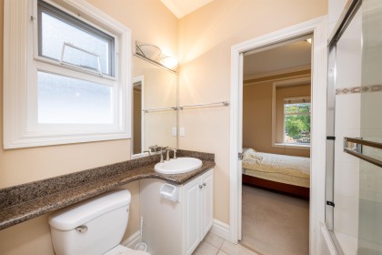 Photo 19 at 260 W 63rd Avenue, Marpole, Vancouver West