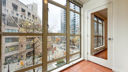 Photo 13 at 511 - 819 Hamilton Street, Downtown VW, Vancouver West