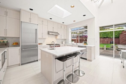 Photo 15 at 2135 Lawson Avenue, Dundarave, West Vancouver