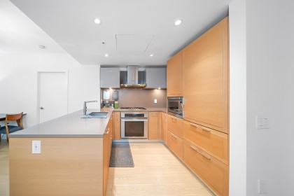 Photo 7 at 311 - 7228 Adera Street, South Granville, Vancouver West