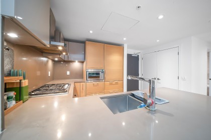 Photo 4 at 311 - 7228 Adera Street, South Granville, Vancouver West