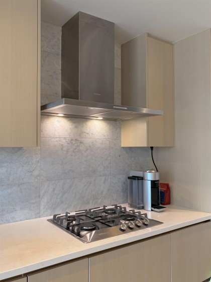 Photo 8 at 886 - 87 Nelson Street, Yaletown, Vancouver West