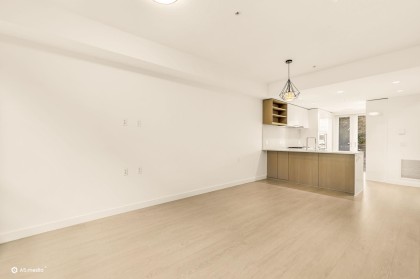 Photo 9 at 5 - 338 W 64 Avenue, Marpole, Vancouver West