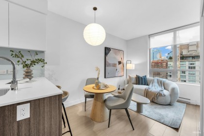 Photo 6 at 1605 - 1308 Hornby Street, Downtown VW, Vancouver West