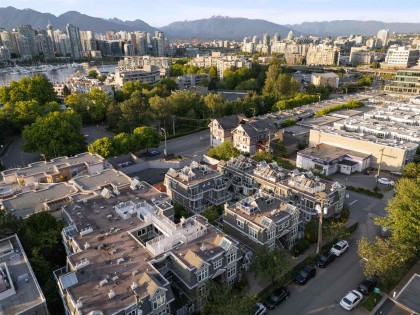 Photo 27 at 102 - 725 W 7th Avenue, Fairview VW, Vancouver West