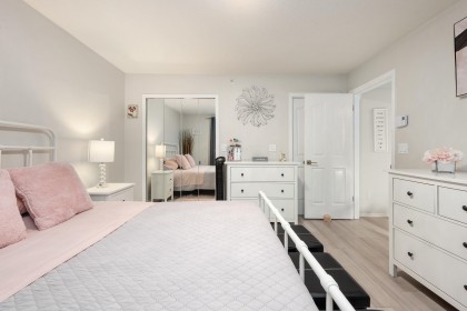 Photo 14 at 102 - 725 W 7th Avenue, Fairview VW, Vancouver West