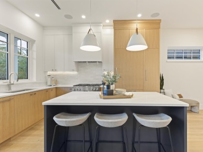 Photo 9 at 2 - 3919 W 18th Avenue, Dunbar, Vancouver West