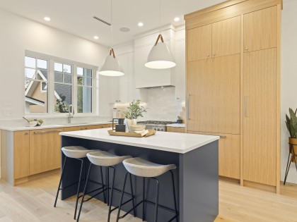 Photo 8 at 2 - 3919 W 18th Avenue, Dunbar, Vancouver West