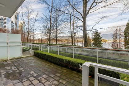 Photo 22 at TH102 - 1139 W Cordova Street, Coal Harbour, Vancouver West