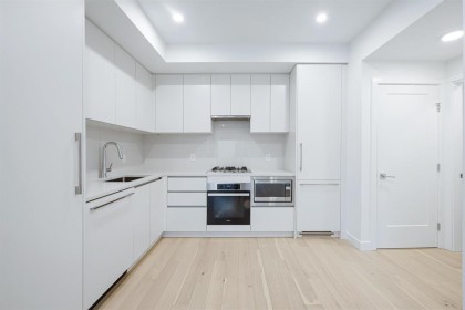 Photo 3 at 871 33 Avenue, Cambie, Vancouver West