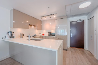 Photo 3 at 208 - 4408 Cambie Street, Cambie, Vancouver West