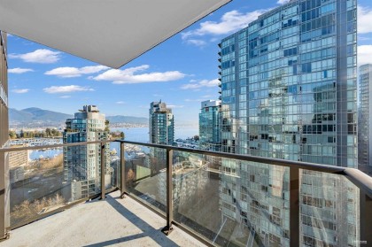 Photo 19 at 1602 - 620 Cardero Street, Coal Harbour, Vancouver West