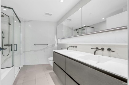 Photo 21 at 1602 - 620 Cardero Street, Coal Harbour, Vancouver West